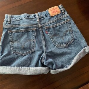 Vintage Levi 550 jean shorts